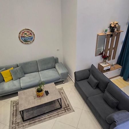 Apartament Me Qera Dublex Lungomare Vlorë Exterior foto